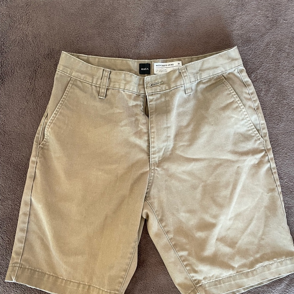 RVCA Men's Flat Front Shorts - Tan and Gray - Picture 2 of 7